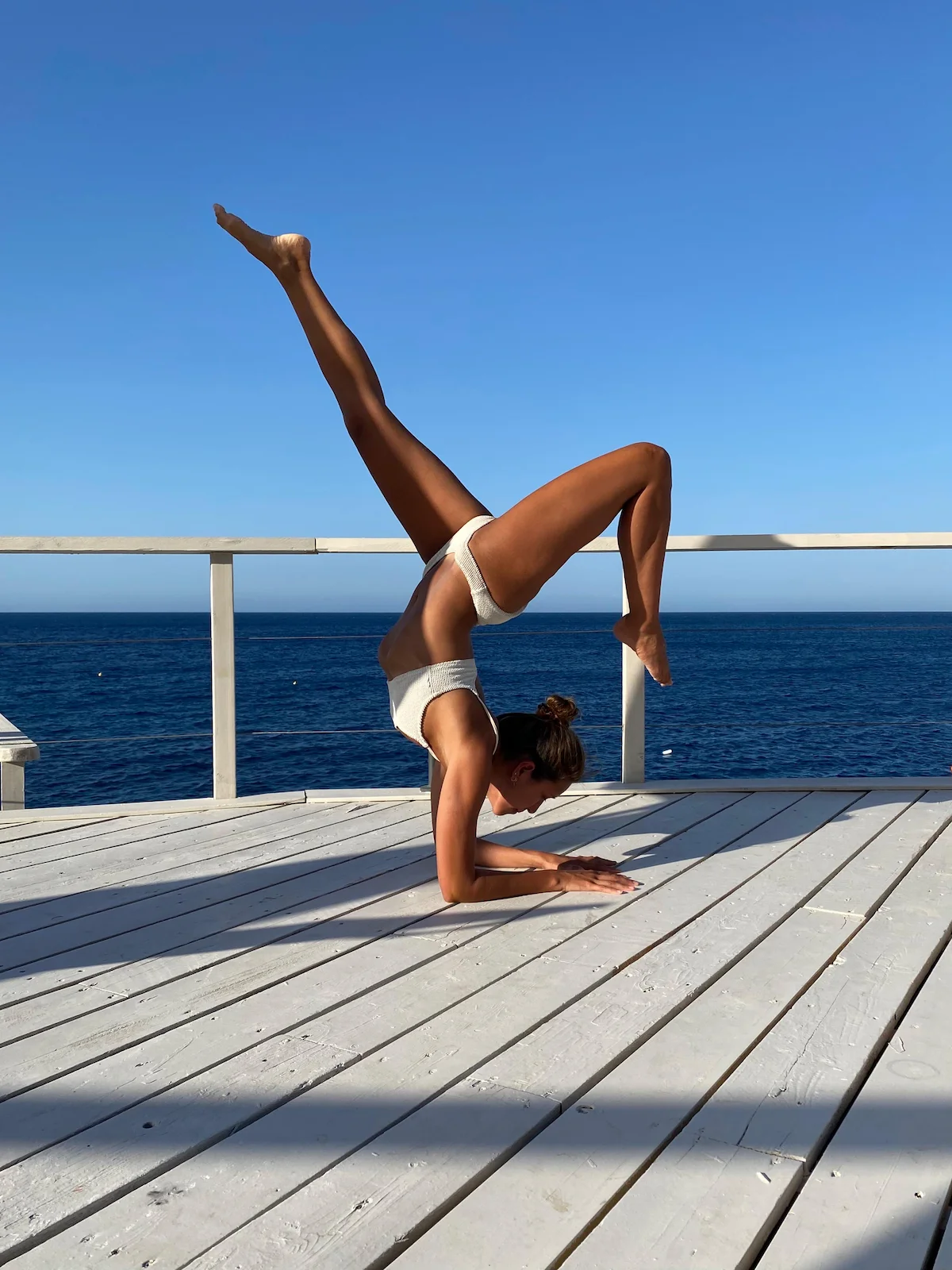 Veronica Kadi leading a class